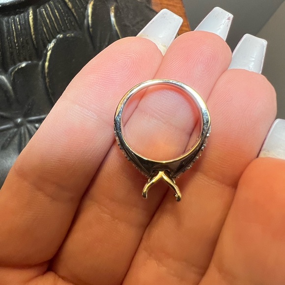 COPY - White Gold Diamond Engagement Ring Mount - Picture 6 of 6